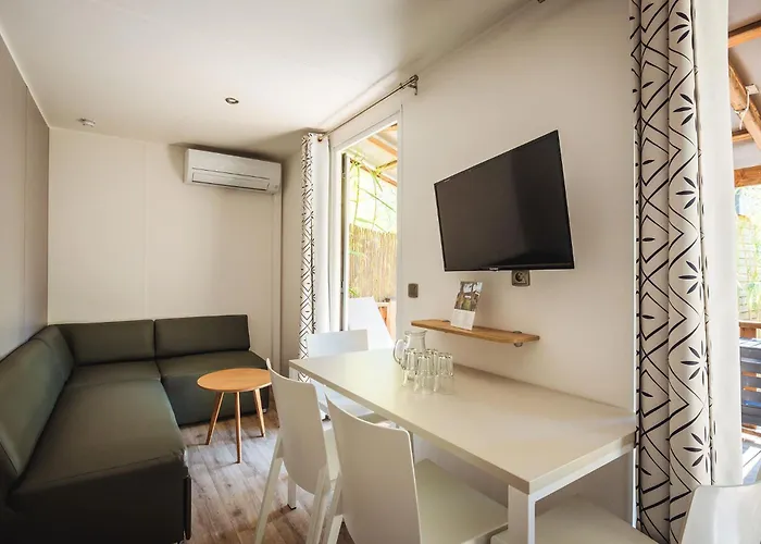Hôtel accueillant les animaux: Nova Lodges